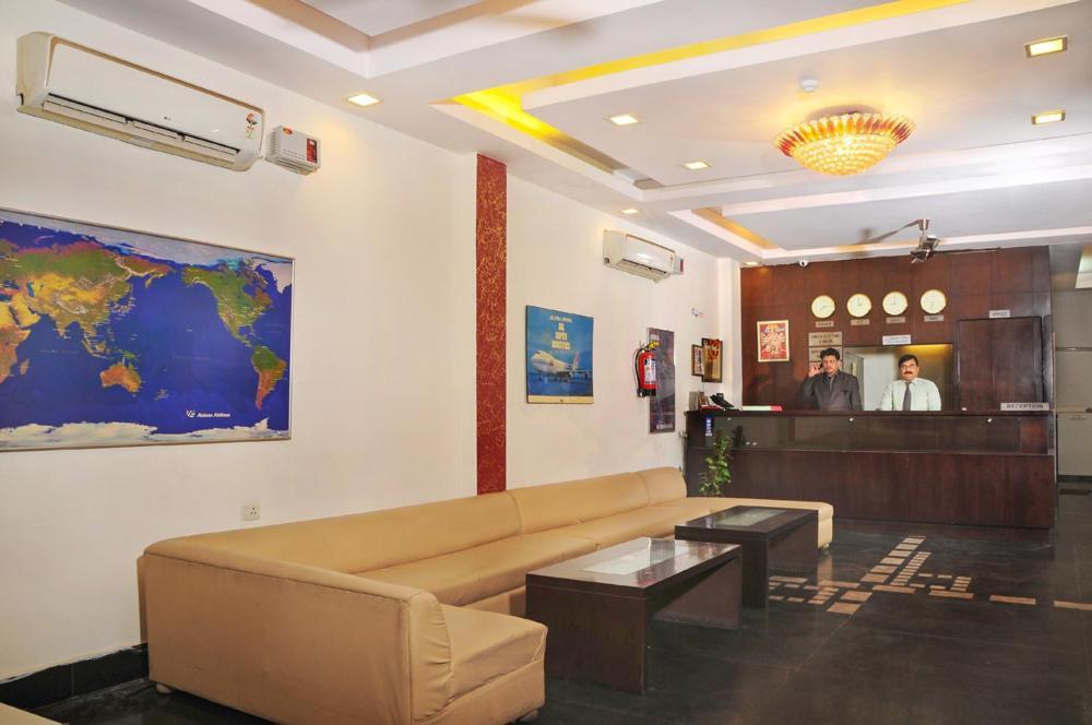 Airport Hotel Jet Inn Suites Yeni Delhi Dış mekan fotoğraf