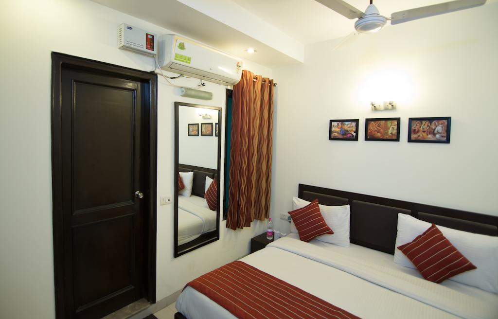 Airport Hotel Jet Inn Suites Yeni Delhi Dış mekan fotoğraf