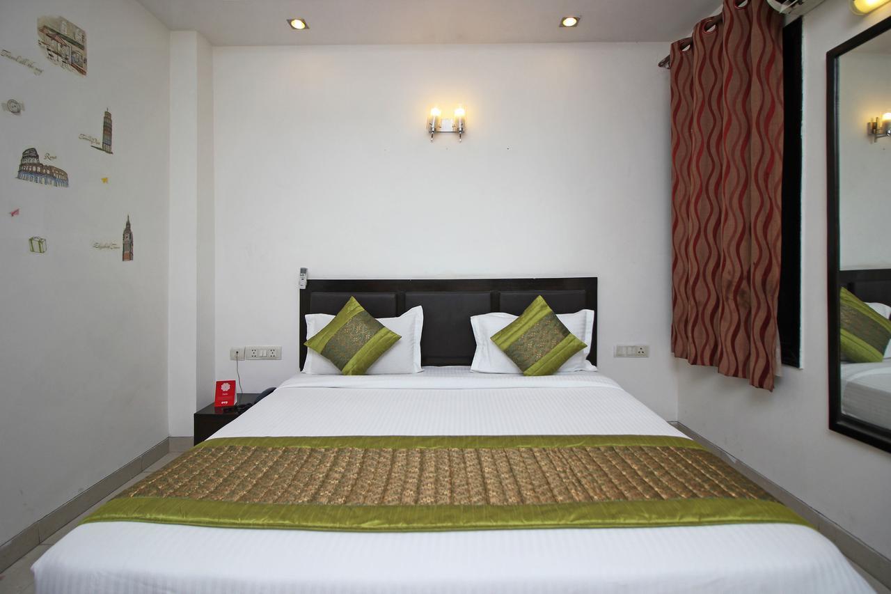 Airport Hotel Jet Inn Suites Yeni Delhi Dış mekan fotoğraf