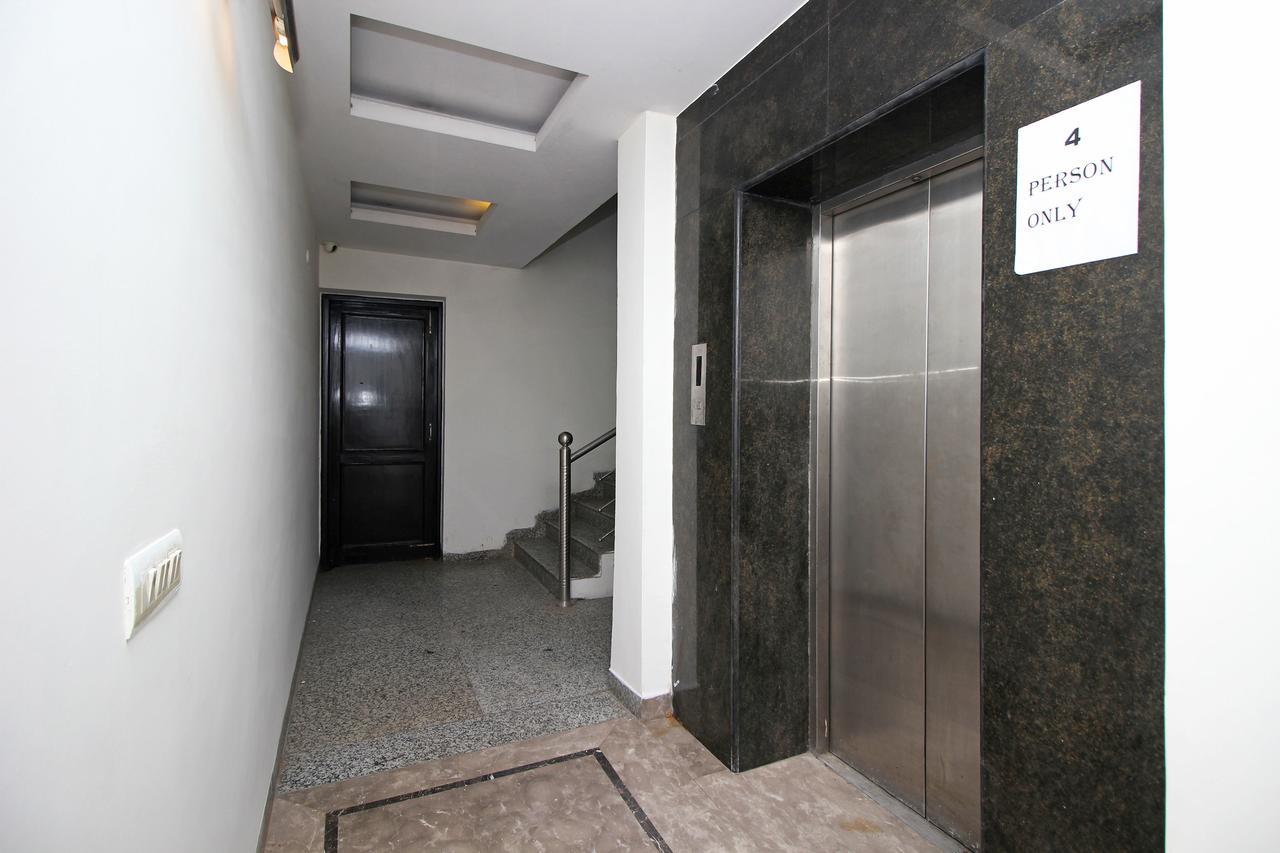 Airport Hotel Jet Inn Suites Yeni Delhi Dış mekan fotoğraf