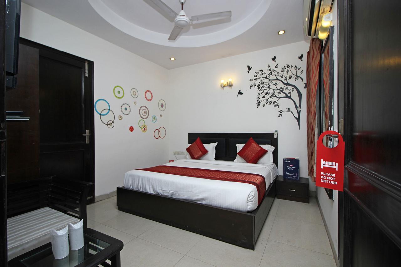 Airport Hotel Jet Inn Suites Yeni Delhi Dış mekan fotoğraf
